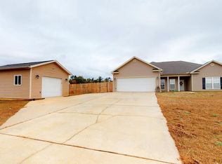 1230 Sandbed Rd, Newton, AL 36352