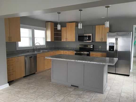 Massive eat-in kitchen with center island