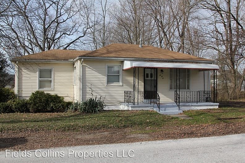 1st image of 442 Frank St