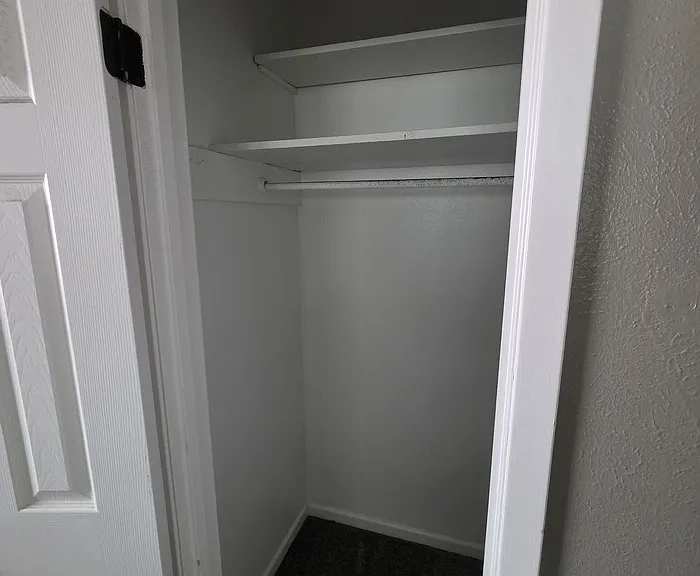 3311 W Shandon Ave — Photo 22