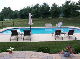 756 Meadowbank Rd, Kennett Square, PA 19348