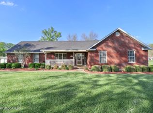 9605 W Manslick Rd, Fairdale, KY 40118