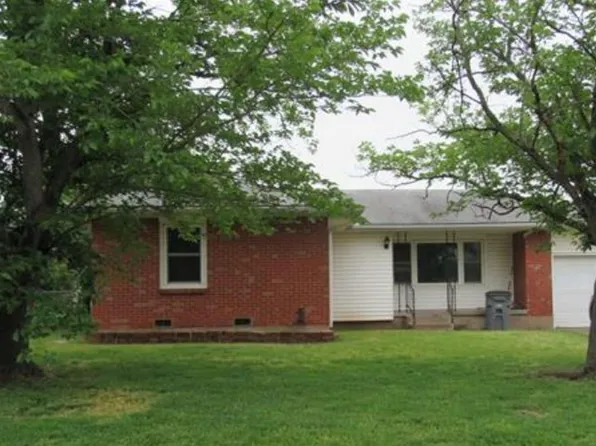 3818 NW Bell Ave, Lawton, OK 73505