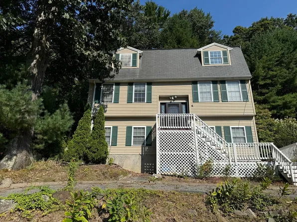 6 Larchwood St, North Billerica, MA 01862