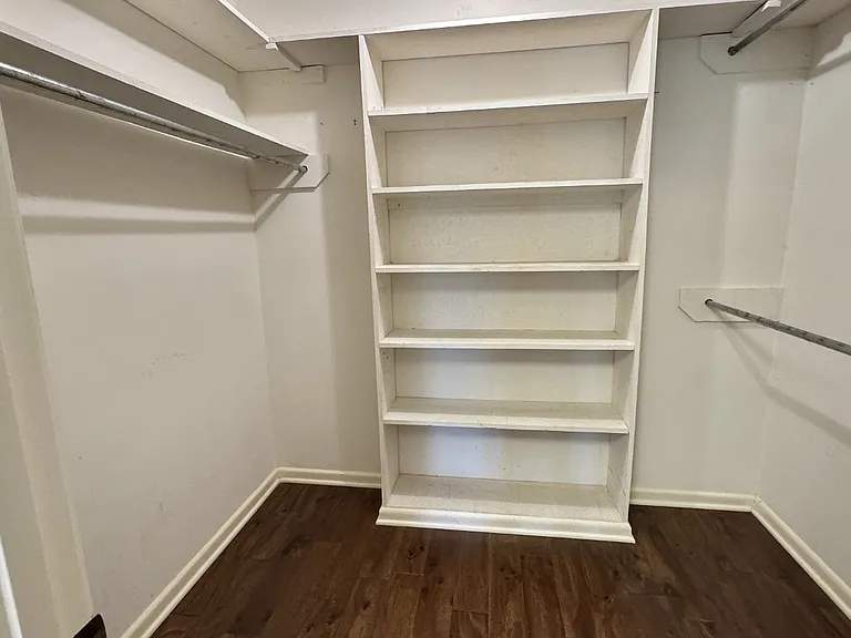 102 River Oaks Dr — Photo 16