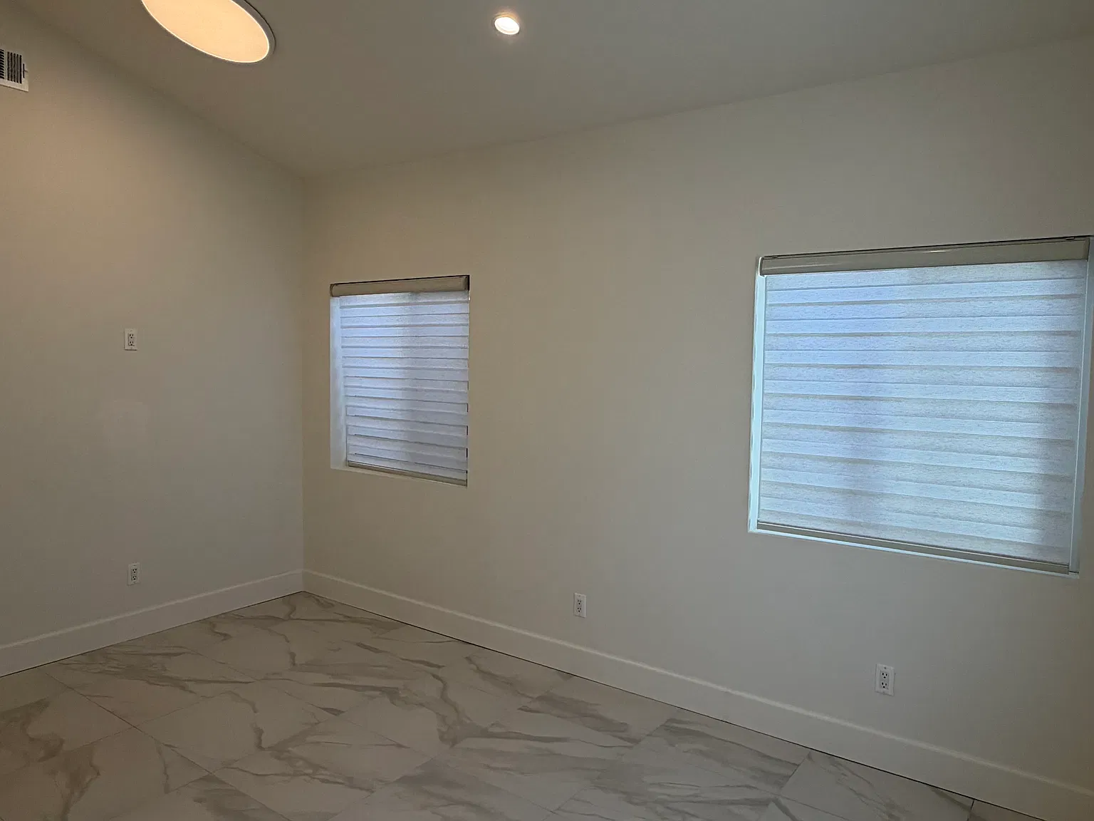 2 bed, 730 sqft, $2,800 — Photo 3