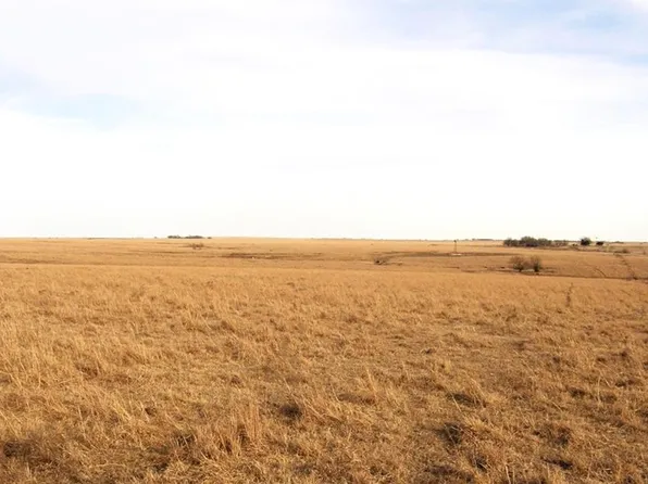 100 G Rd, Cedar Pt, KS 66843