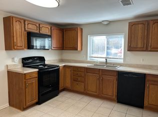 7 Chase St APT 5, Westminster, MD 21157