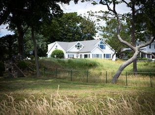 14 Lordship Rd, Stratford, CT 06615