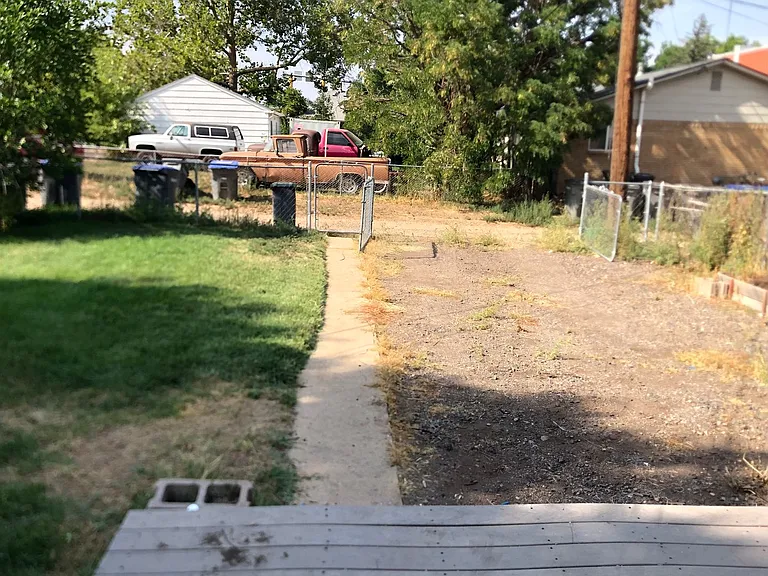 303 W Geneseo St #A — Photo 14