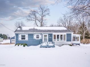 2654 N 38th St, Augusta, MI 49012