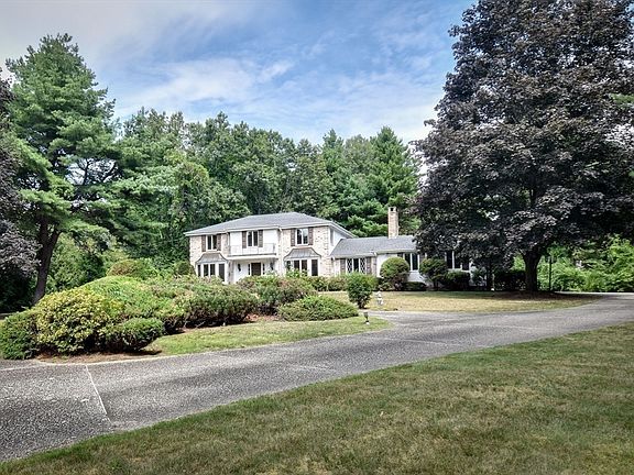 3rd image of 54 Yorkshire Rd