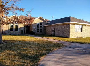 405 Broadmoor St, Borger, TX 79007