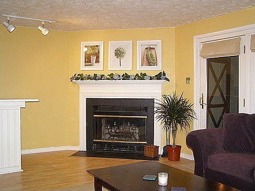 Family Room 1