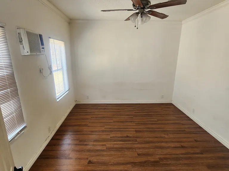 1152 N Kingsley Dr #202 — Photo 9