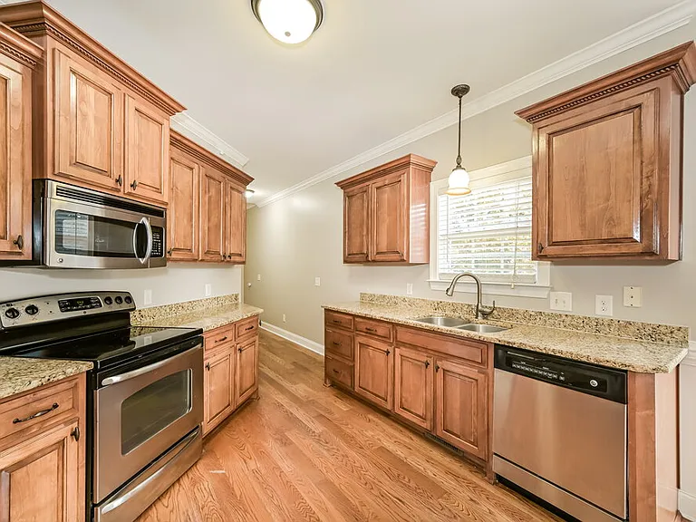 1067 Windtree Trce — Photo 9