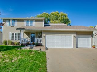 422 NE 15th St, Ankeny, IA 50021