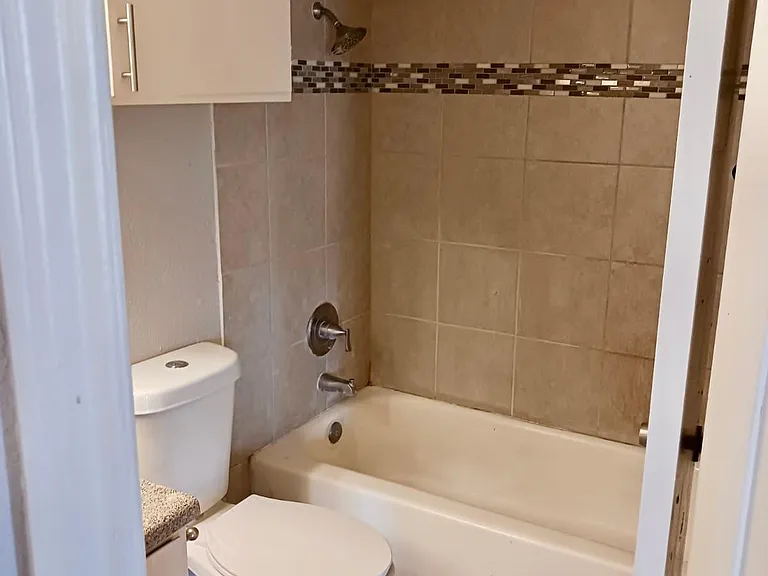 9520 Royal Ln #305A — Photo 13