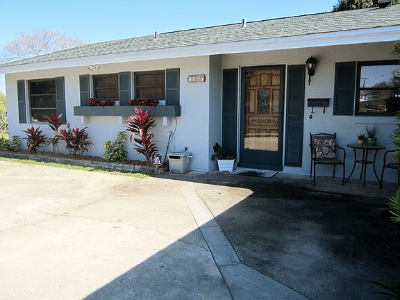 2nd image of 1407 Galsworthy Ave