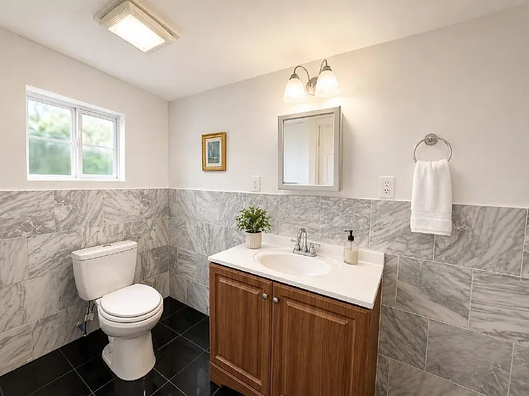 4611 Milburn Ln — Photo 17
