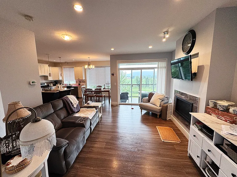 50634 Ledgestone Pl #6 — Photo 4