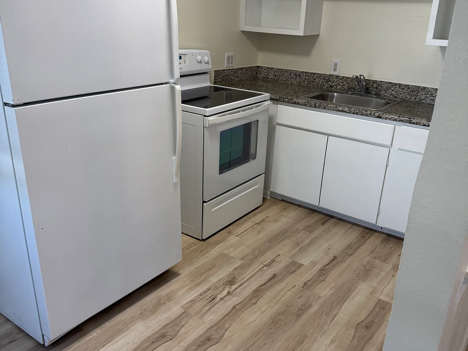 2 bed, 550 sqft, $1,195 — Photo 4