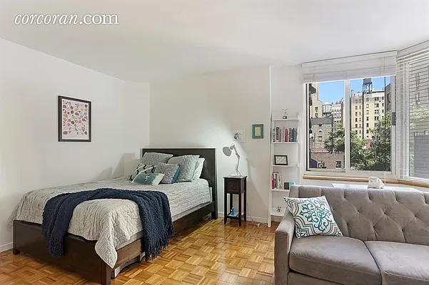 Rented by Corcoran | media 19