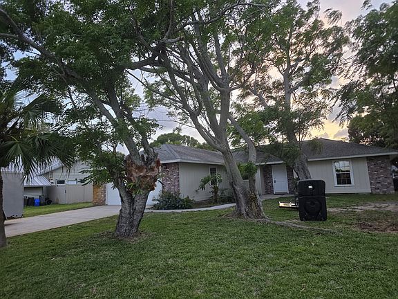 4th image of 5408 Echo Pines Cir E
