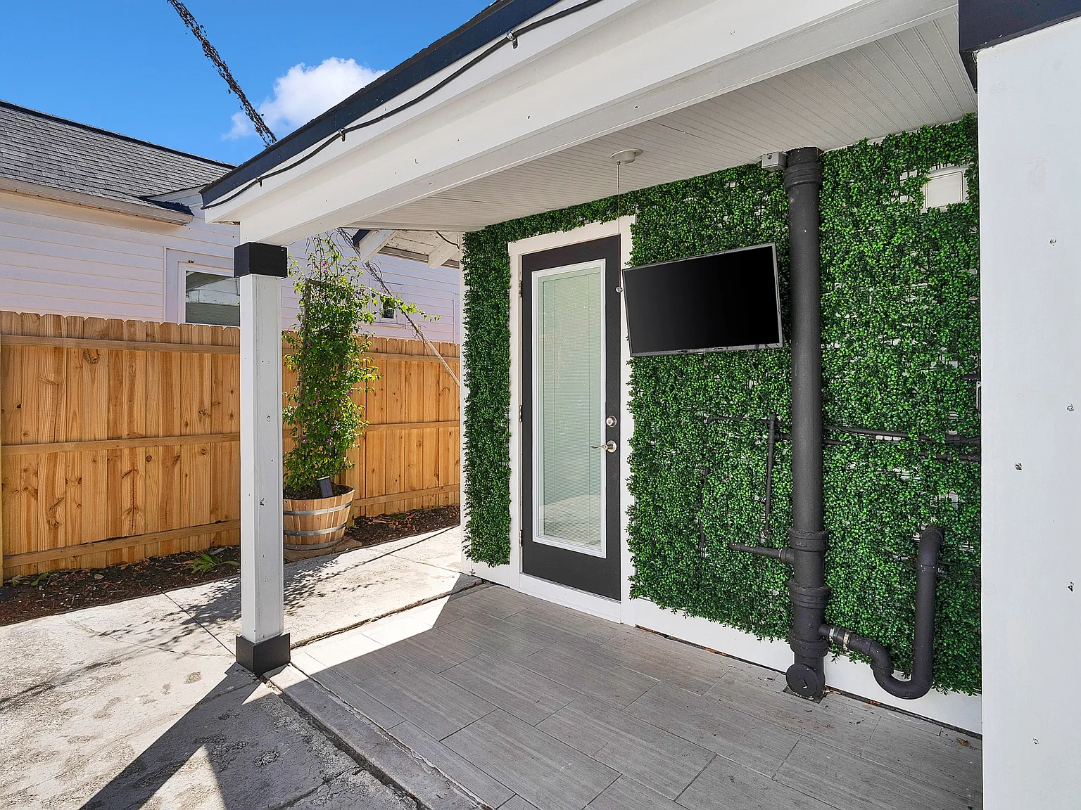 1 bed, 438 sqft, $1,650 — Photo 4