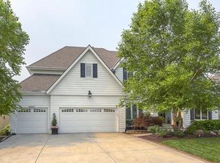 9007 W 157th Ter, Overland Park, KS 66221