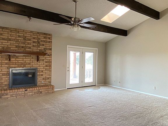 5th image of 224 S Abbey Ln