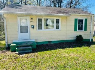 1506 Plymouth St, Greensboro, NC 27406