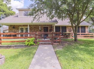 558 County Road 2440, Decatur, TX 76234