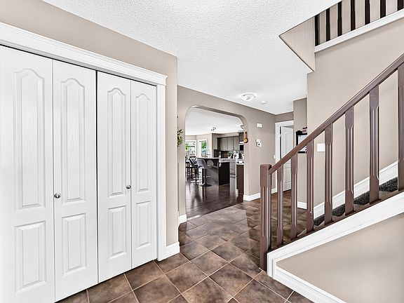 3rd image of 1212 Westerra Cres