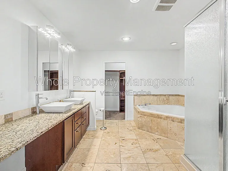 3211 S Cherokee St — Photo 13