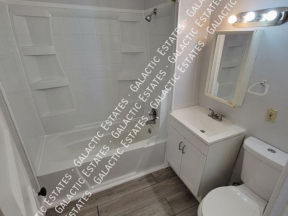 3rd image of 60 Arlington St Unit 2