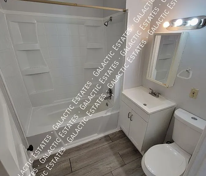 60 Arlington St #2 — Photo 3