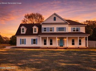 34 Hidden Hills Dr E, Picayune, MS 39466