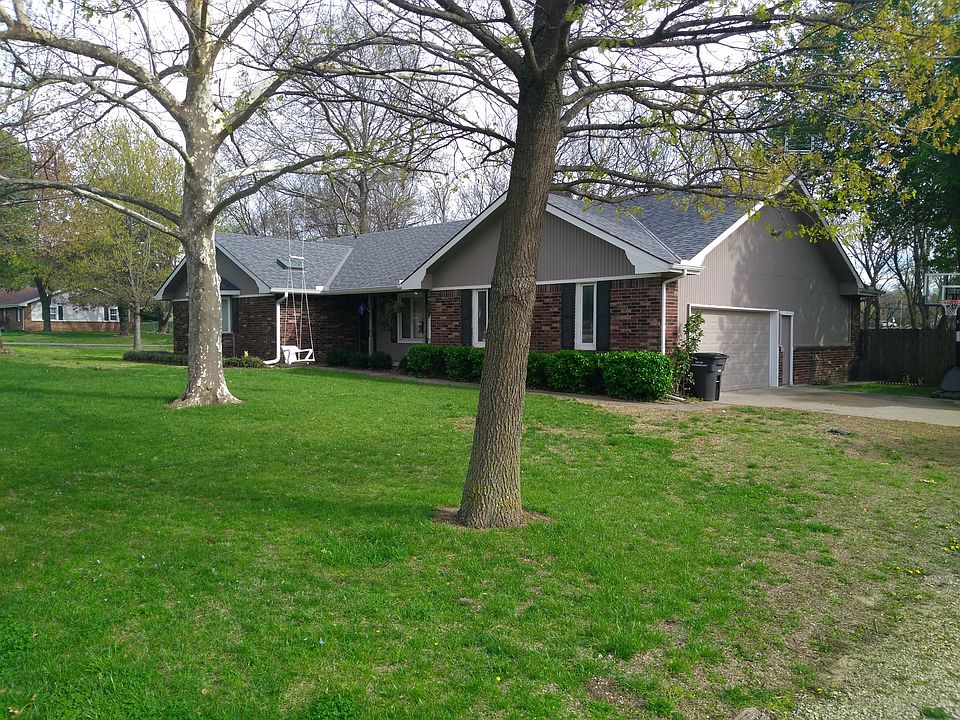 1st image of 2115 Cedar Crest Ct