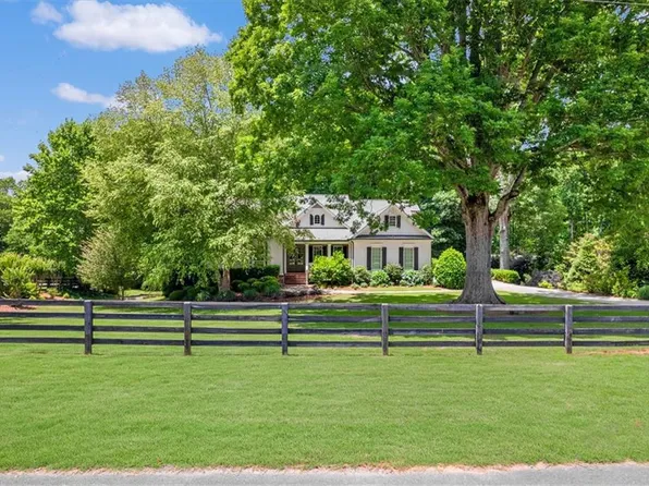 102 Crowe Rd, Alpharetta, GA 30004