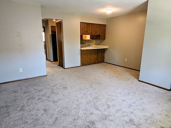 2nd image of 449 Dunbar Ave Unit 7