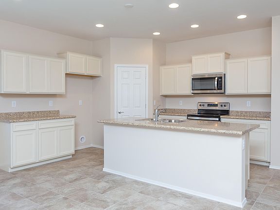 5th image of 21535 E Prospector Pl