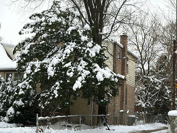 2nd image of 1754 N Keeler Ave