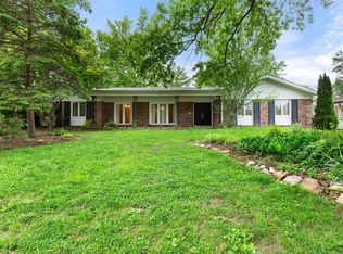 179 Marcrest Dr, Chesterfield, MO 63017