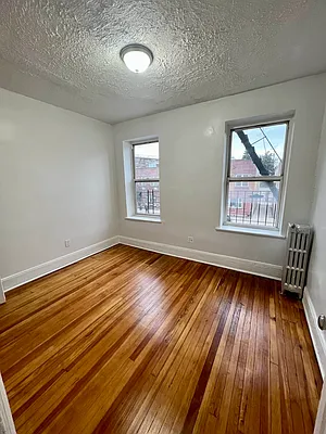 Rented by Amorelli Realty | media 20