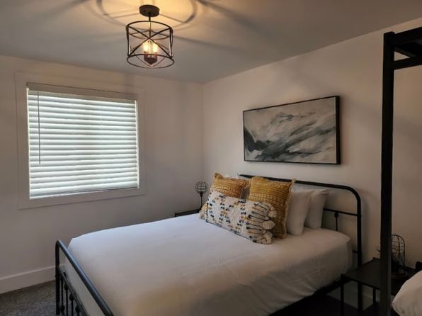 8935 S Baseline Rd #B