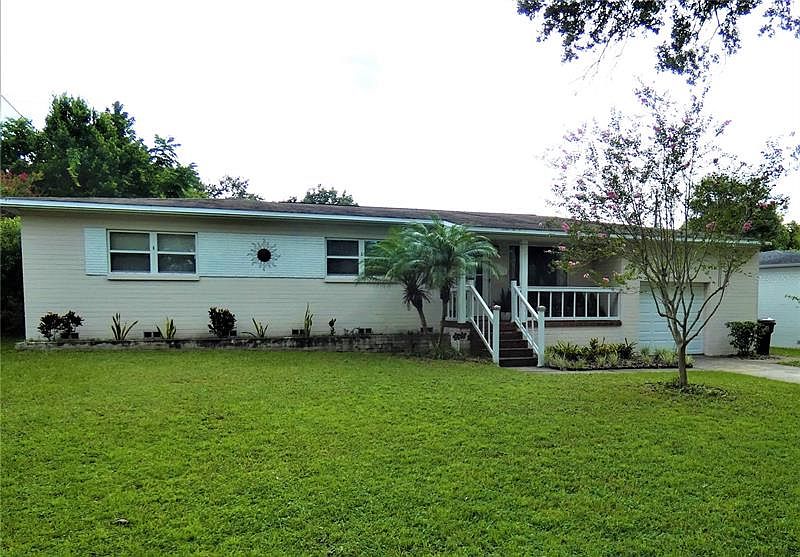 1st image of 718 Braidwood Ln