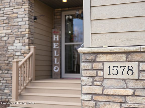 2nd image of 1578 Grasslands Dr