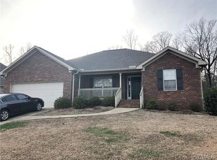 8117 Meadowlake Dr W, Northport, AL 35473