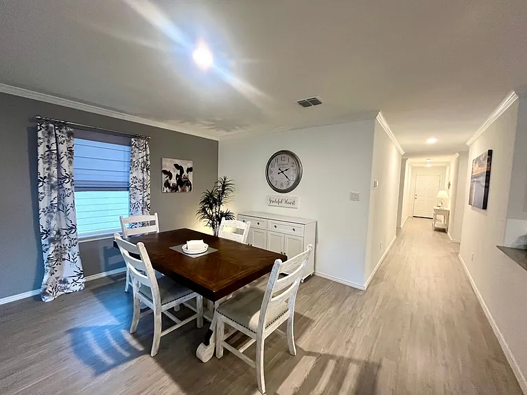 7715 Yeti Park — Photo 16